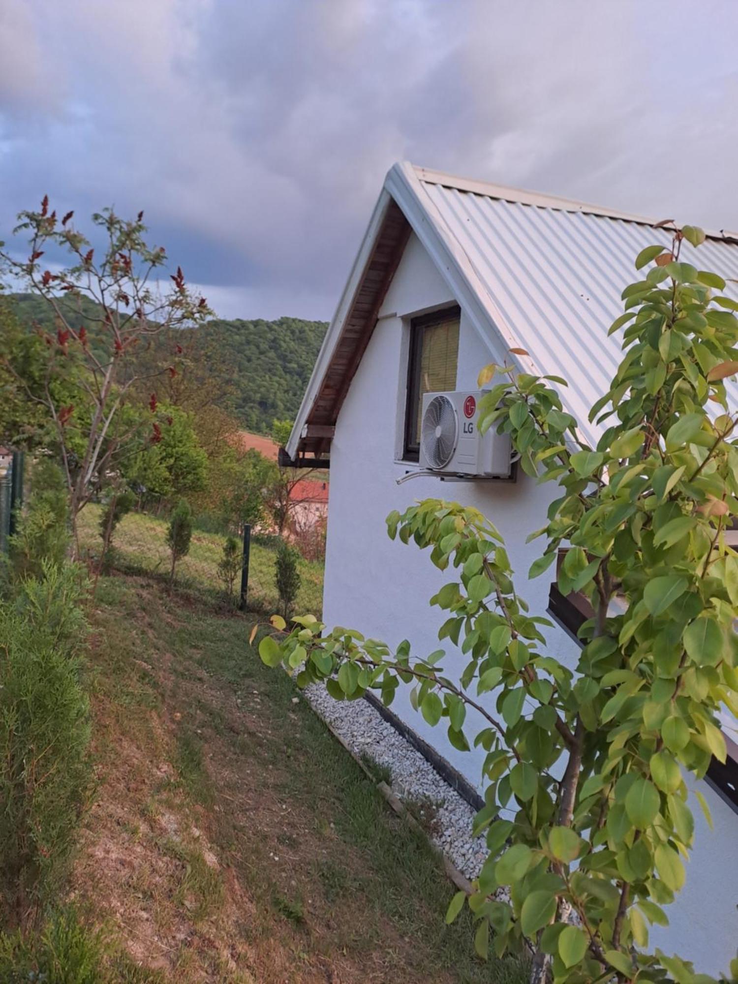 Natural House Visoko Exteriör bild